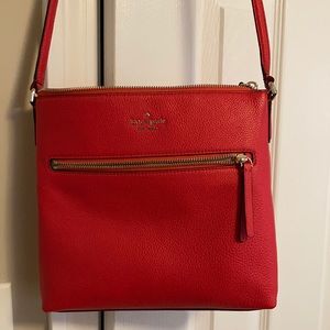 NWOT* Coral Kate Spade crossbody